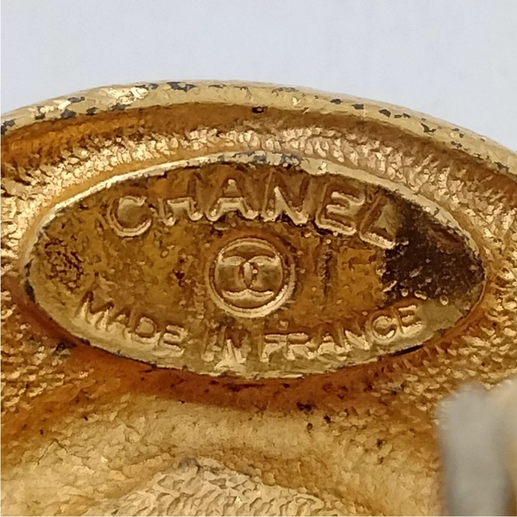 Chanel Gold & Faux Pearl Earrings - Picture 6 of 8